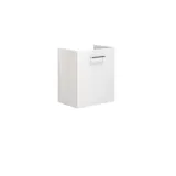 Badrum med snedtak inspiration med liten vit kommod och högskåp med runda svarta handtag, samt vacker rund spegel, orange kakel ger ett fräscht och modernt utseende.